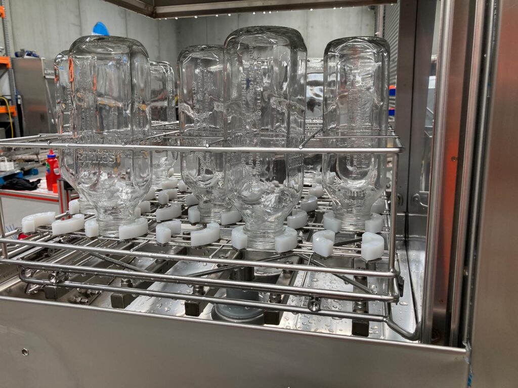 Pass Through Bottle Washer - Image 4